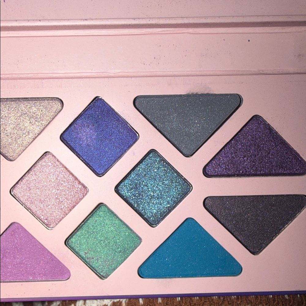 Aether Beauty Eyeshadow Palette - Purple and Gold